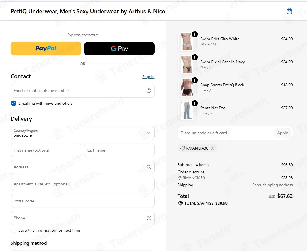 PetitQ World coupon code successfully applied at checkout